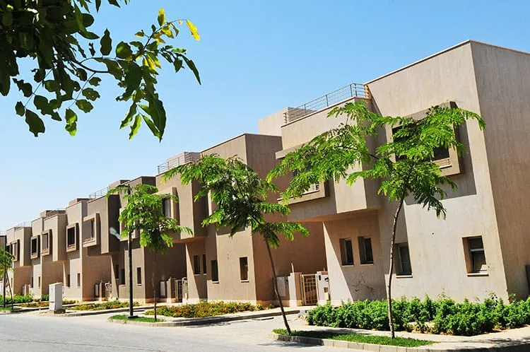 Rent in Village Gardens Katameya: Shop for rent 134m in Golden Square New Cairo
