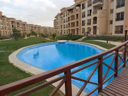 Apartment for Resale in New Cairo, Stone Residence, Ready to Move