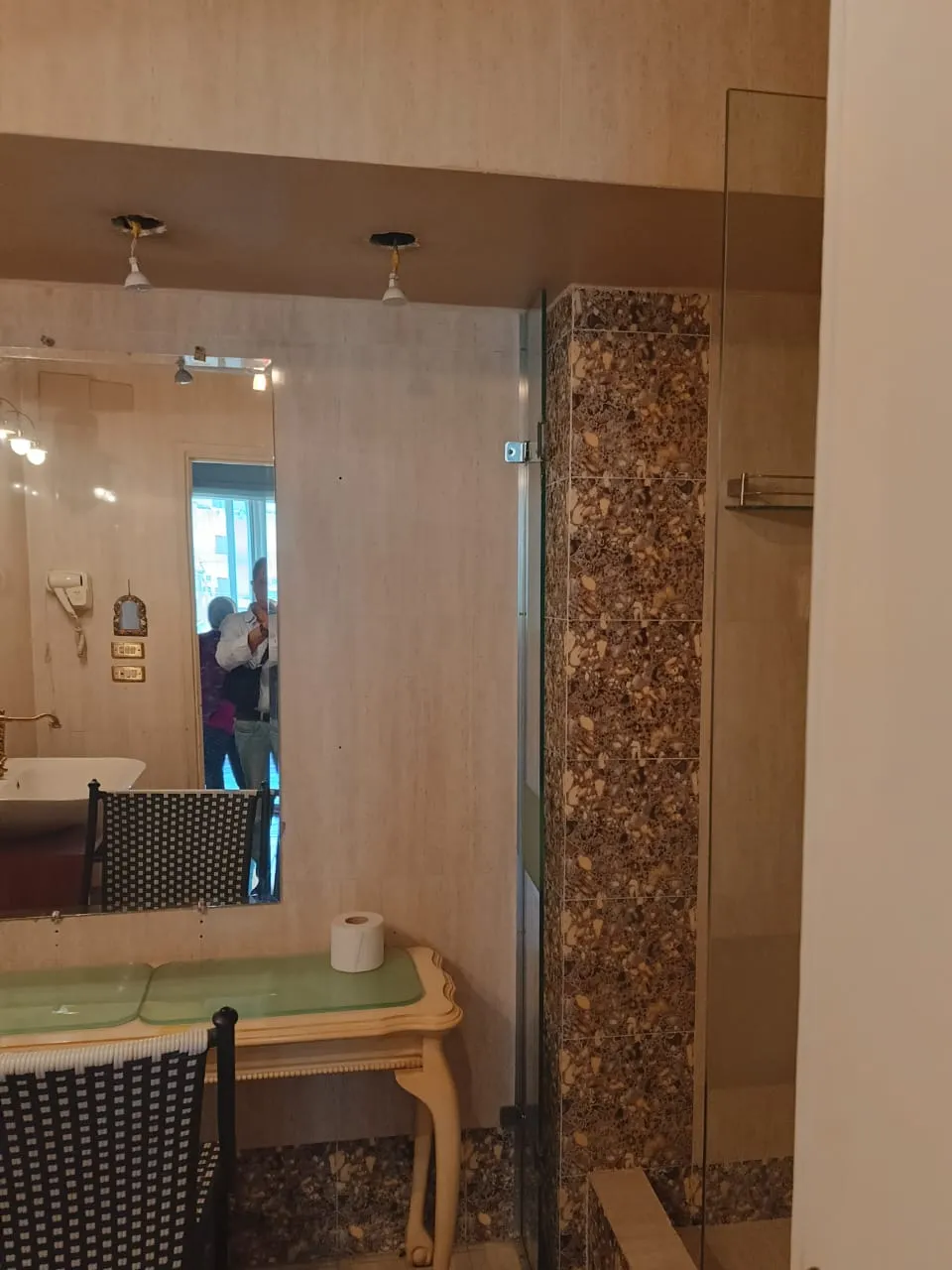 Gallery Image 14