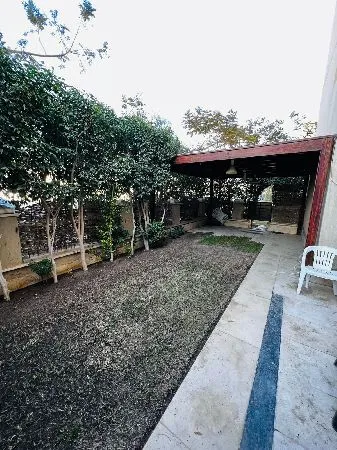 للايجار في ذا فيلدج: بفرش كامل بنتهاوس 2 نوم في ذا فليدج للأيجار 