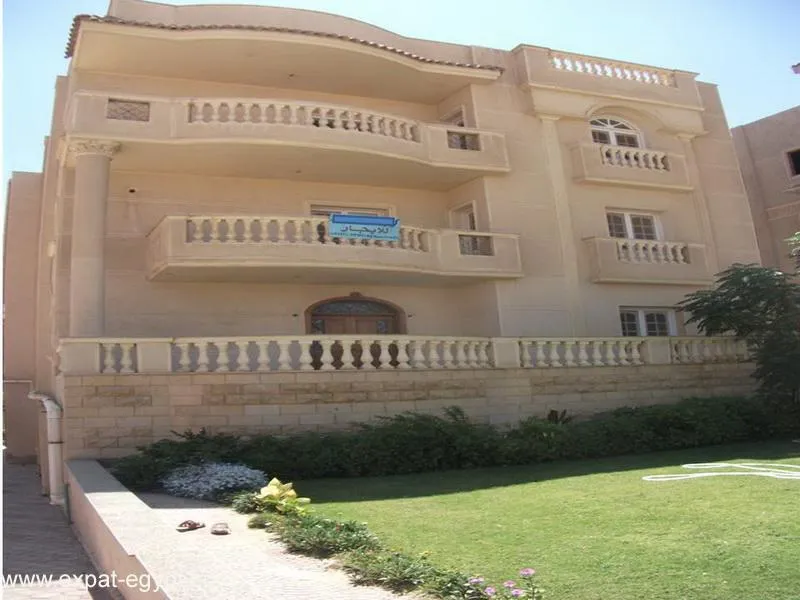 villa for rent in mena garden city ,6 october , giza , egypt