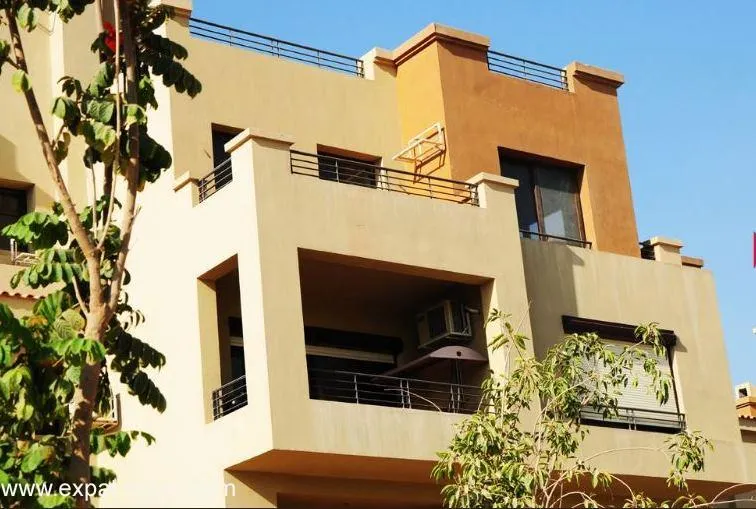 Penthouse for Sale in  Casa Compound