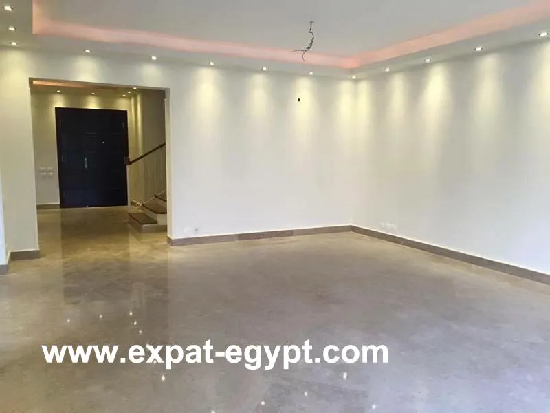 Semi-furnished Villa for Rent in Hadaba Compound, Sheikh Zayed