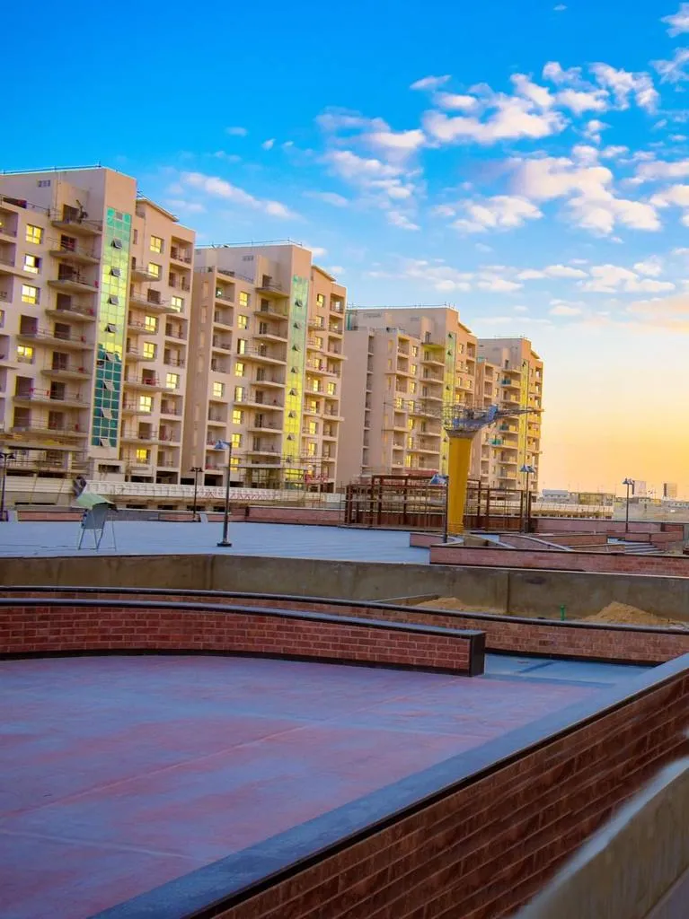 Sale in Downtown: First Row Apartment 2 Bed With Installments 12 YRS