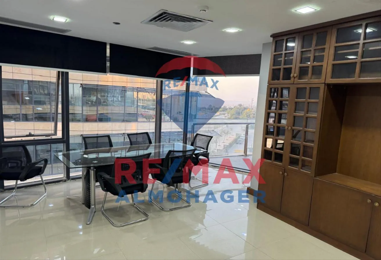 Rent in The Polygon: Fully Finished Office in The Polygon with ACs