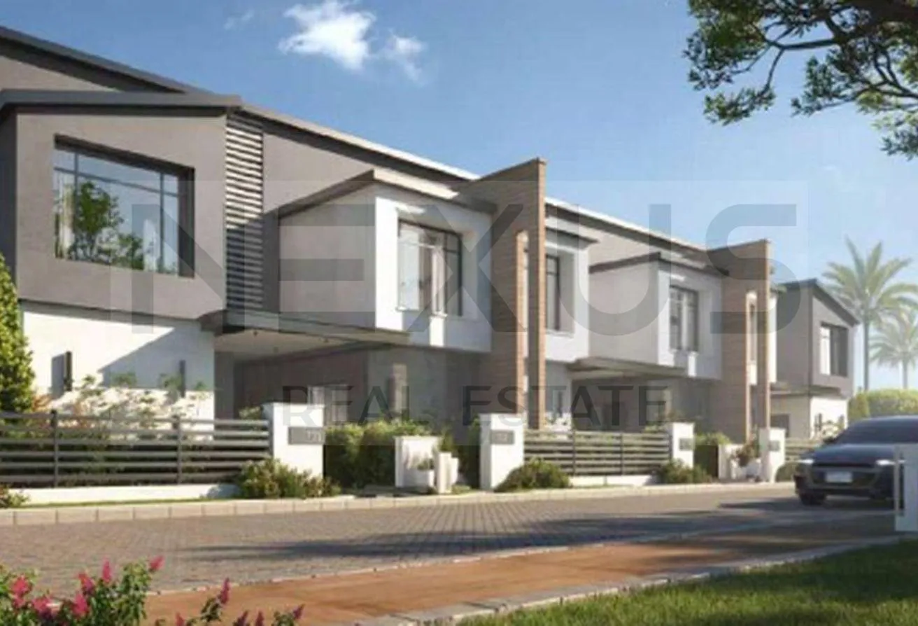 Sale in Ever New Cairo: For sale, an administrative office in the 5th sett