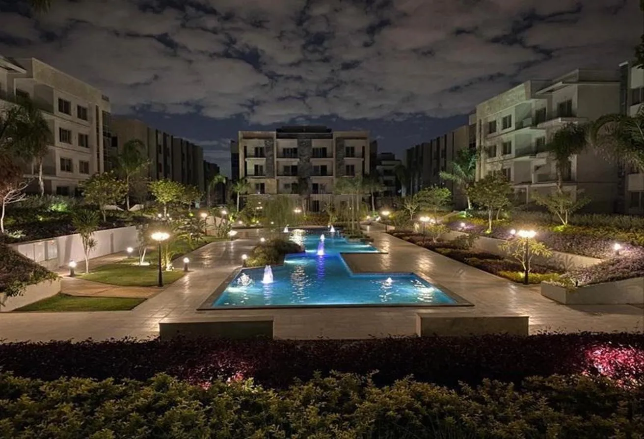 Sale in Galleria Residences: Apartment for sale, immediate delivery, new cairo