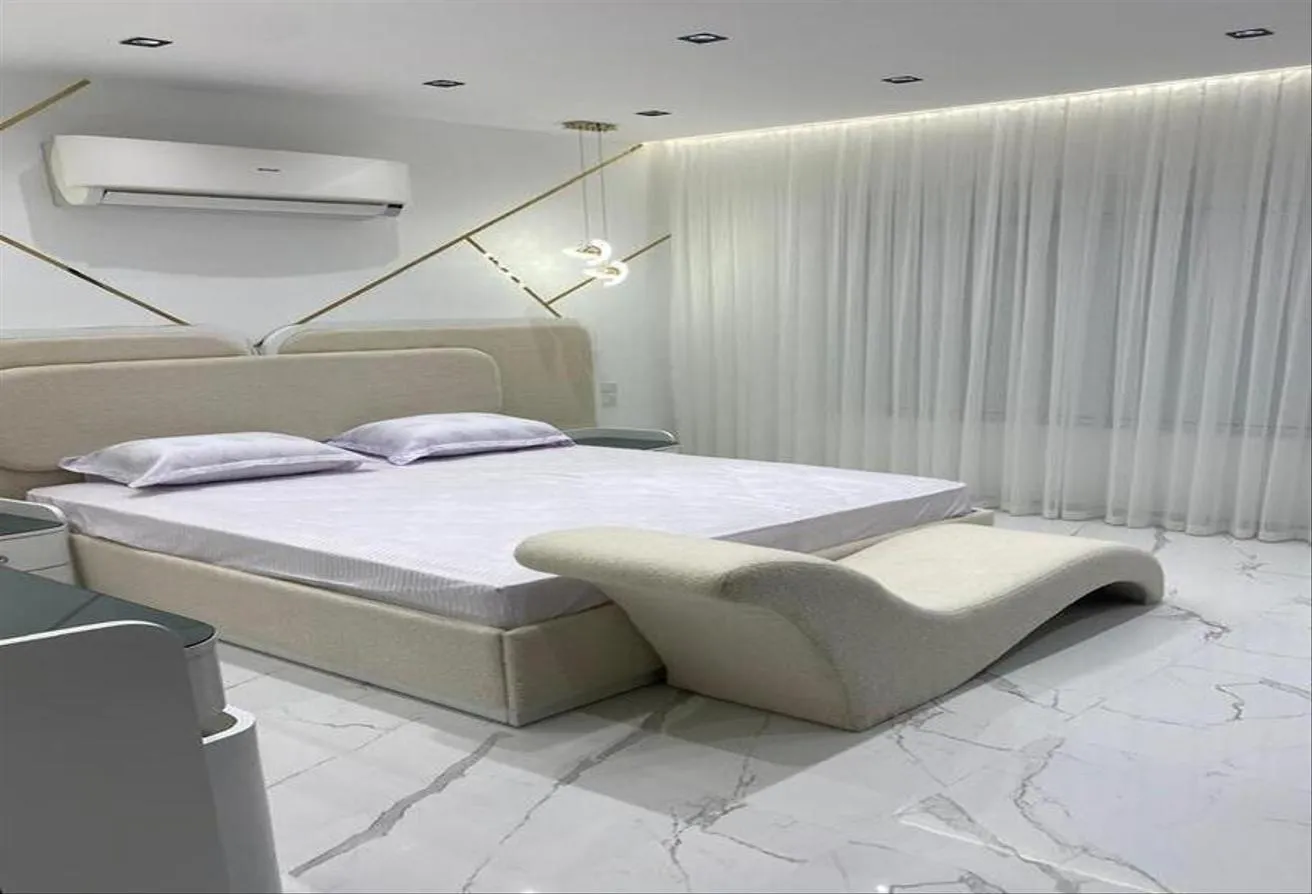 Sale in Moon Valley 2: Twinhouse for sale in Moon Valley2 prime location.