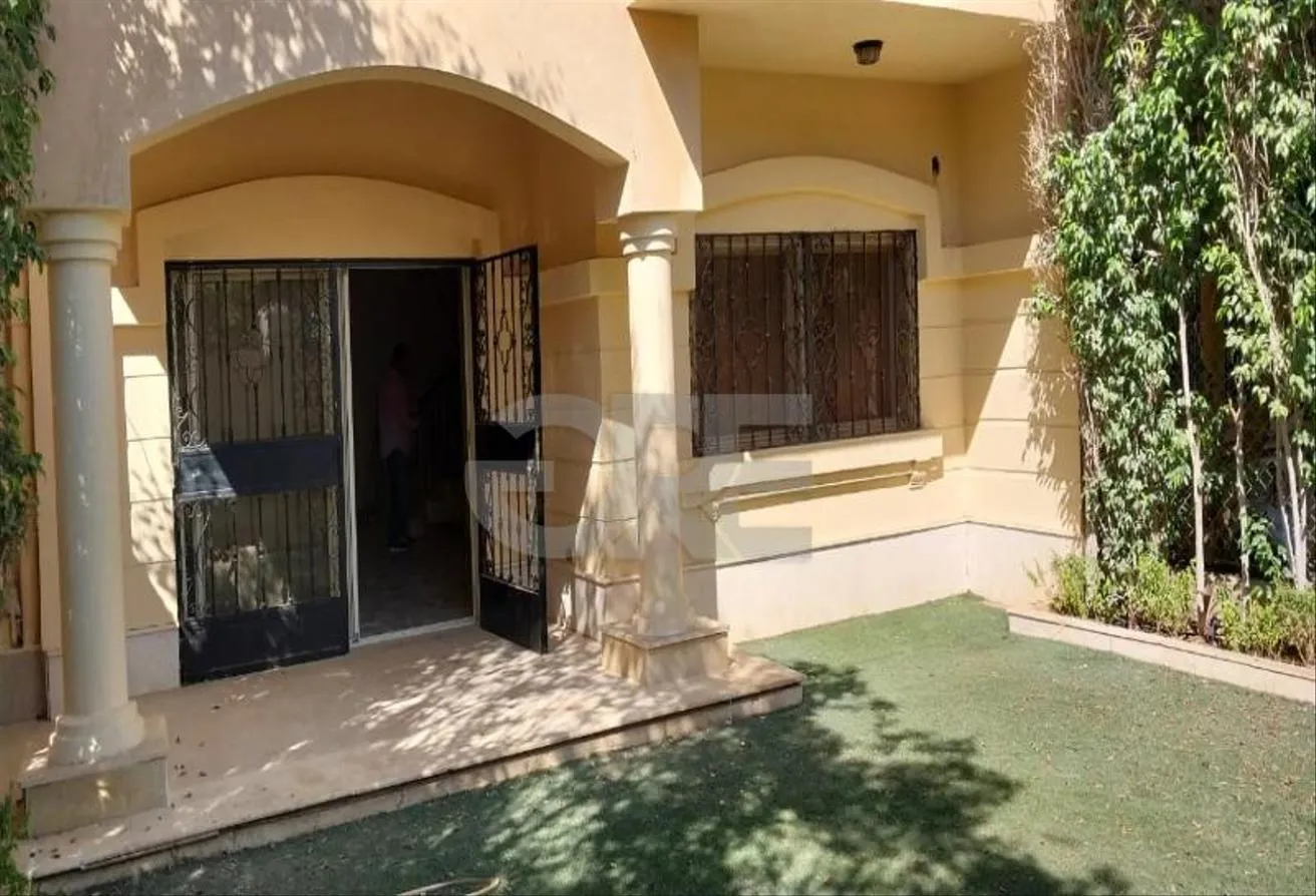 Rent in Dara Gardens: Townhouse for rent in Dara Gardens super lux compo
