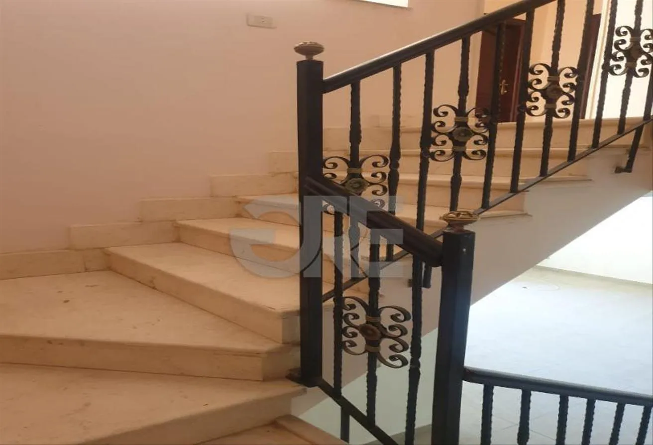 Gallery Image 30