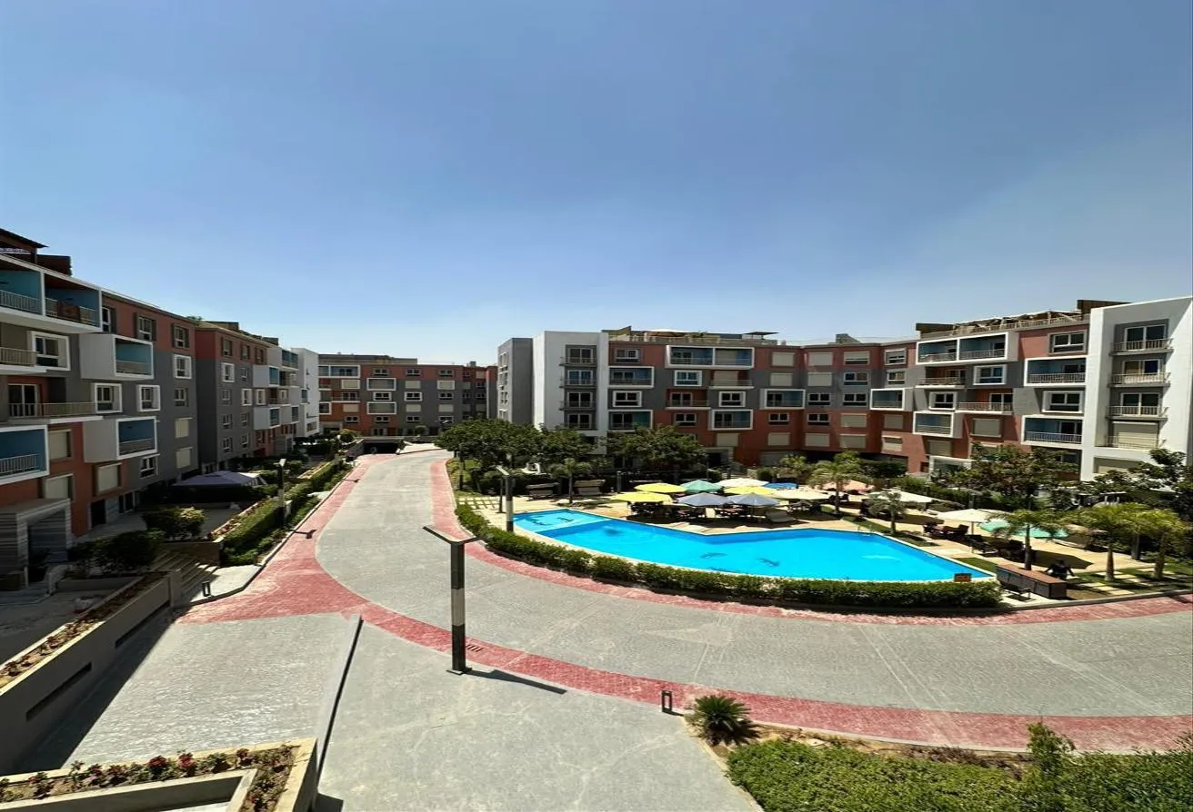 Sale in Amorada: Apartment 221sqm finished + AC’S Amorada compound