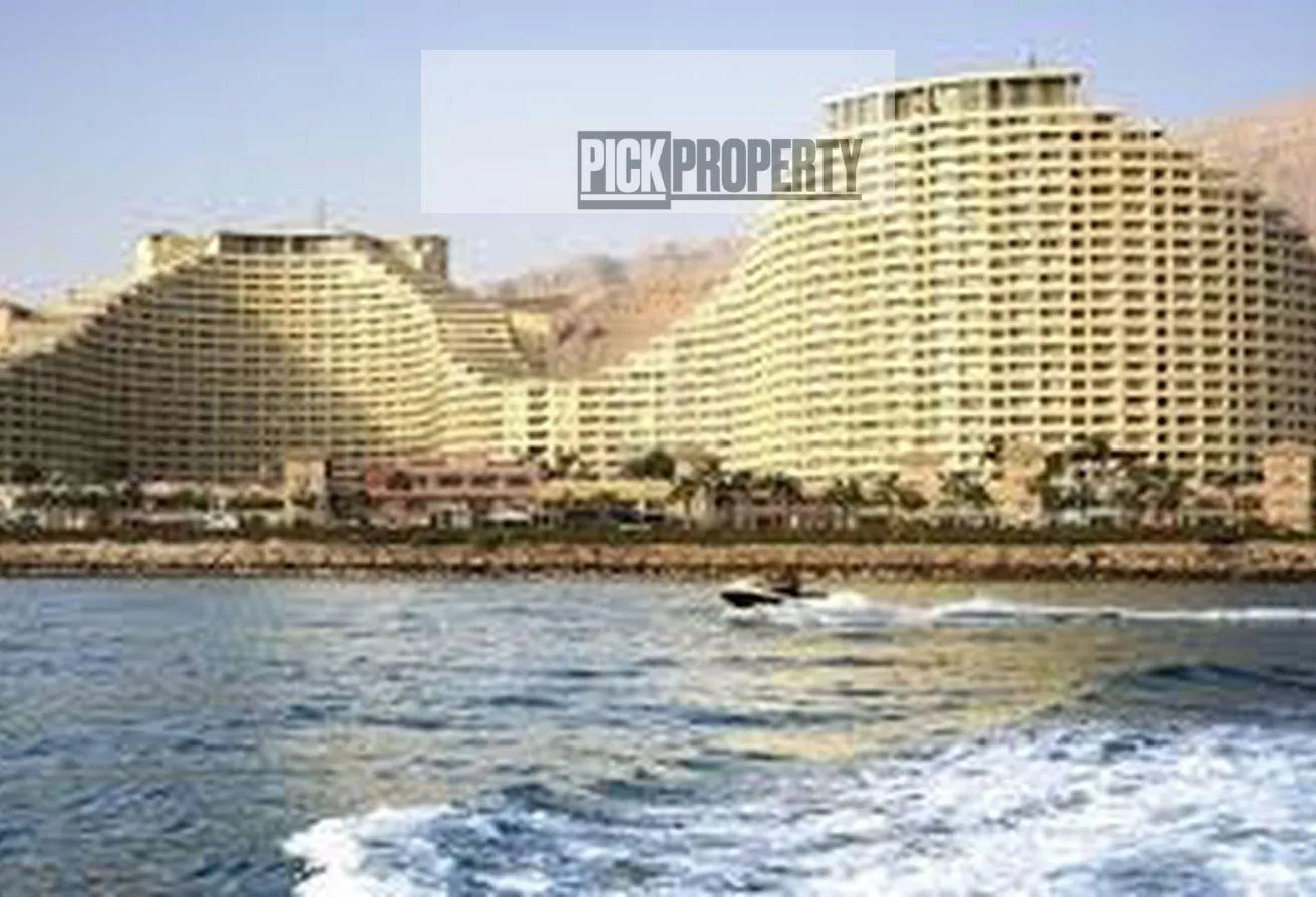 Sale in Porto Sokhna: شاليه فيو بول متشطب استلام فورى فى بورتو السخنة