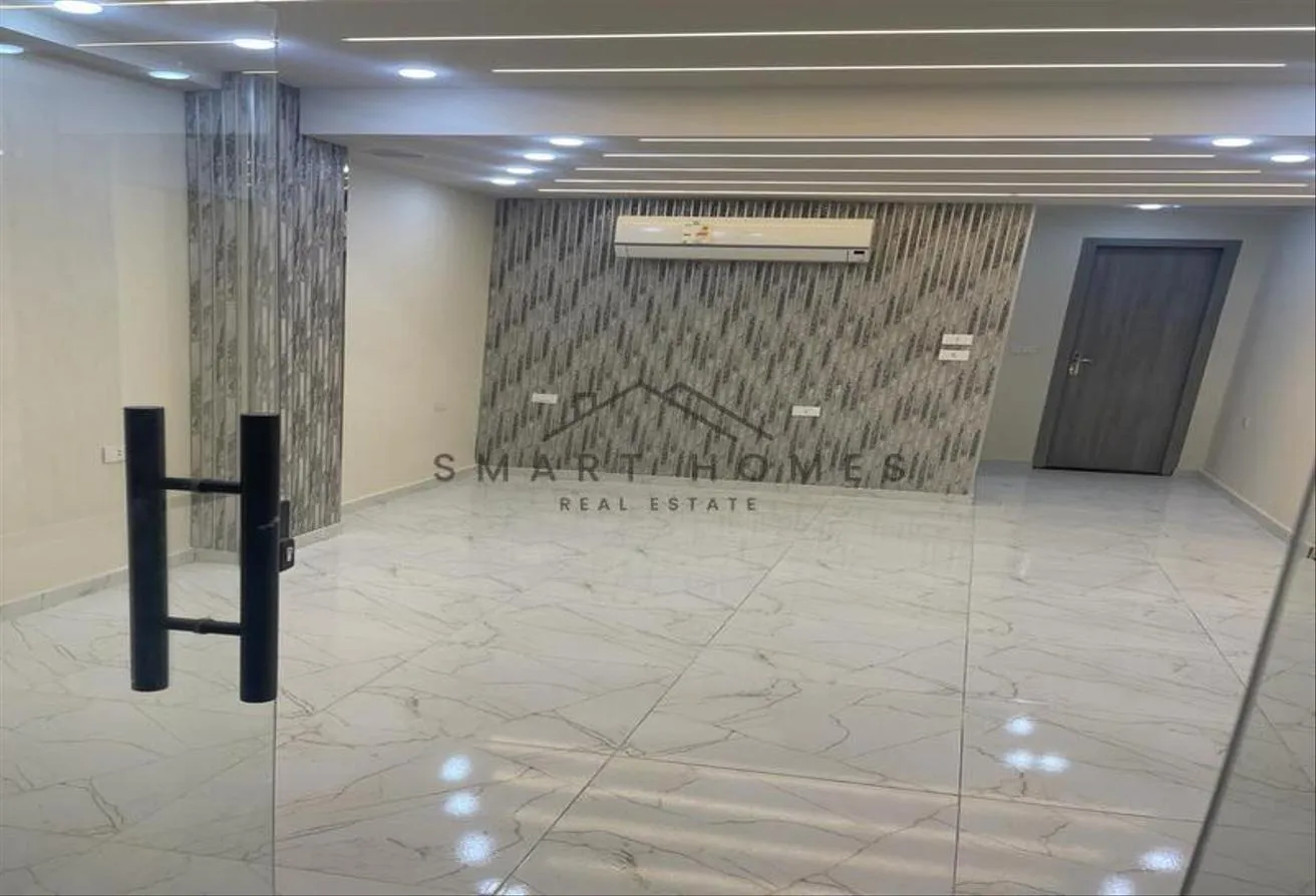 Rent in 13th District: Medical clinic for rent, Sheikh Zayed City, distr