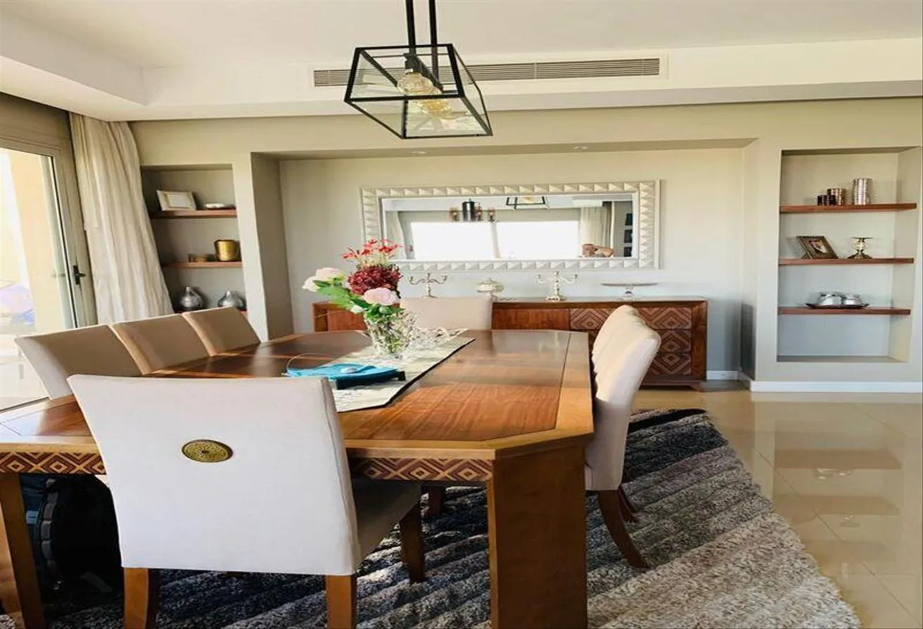 Sale in Palm Hills Village Avenue: Fully Finished apt 255m For Sale in Village Avenue