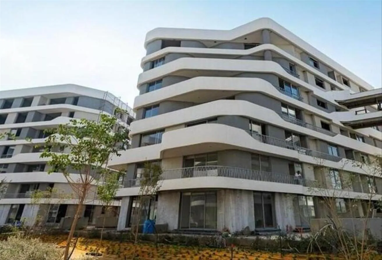 Sale in Bloomfields: Apartment Delivery 2025+10Year Equal Installments