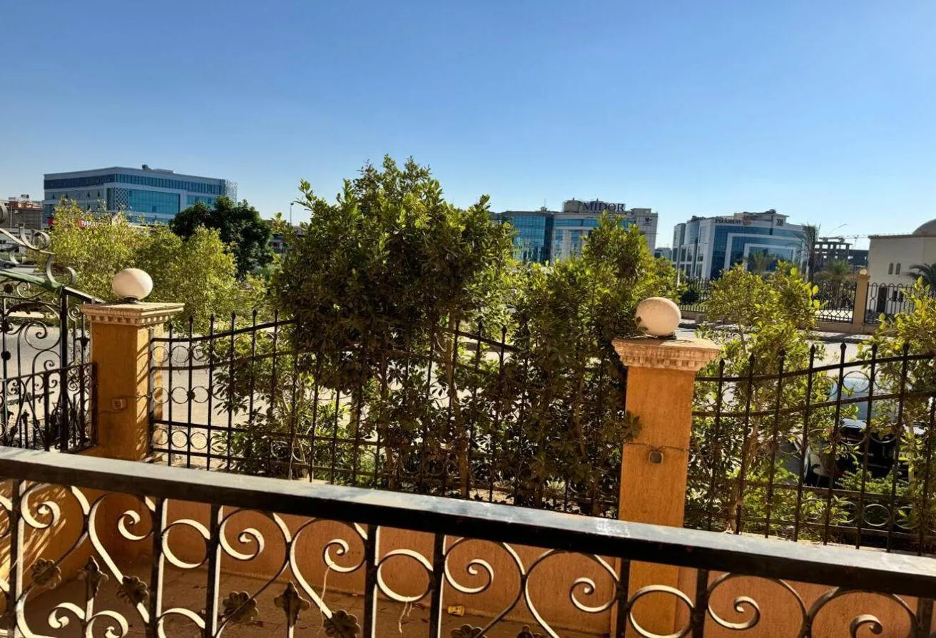 Rent in El Banafseg Apartment Buildings: Duplex for rent 420m in Banfsaj, buildings directl