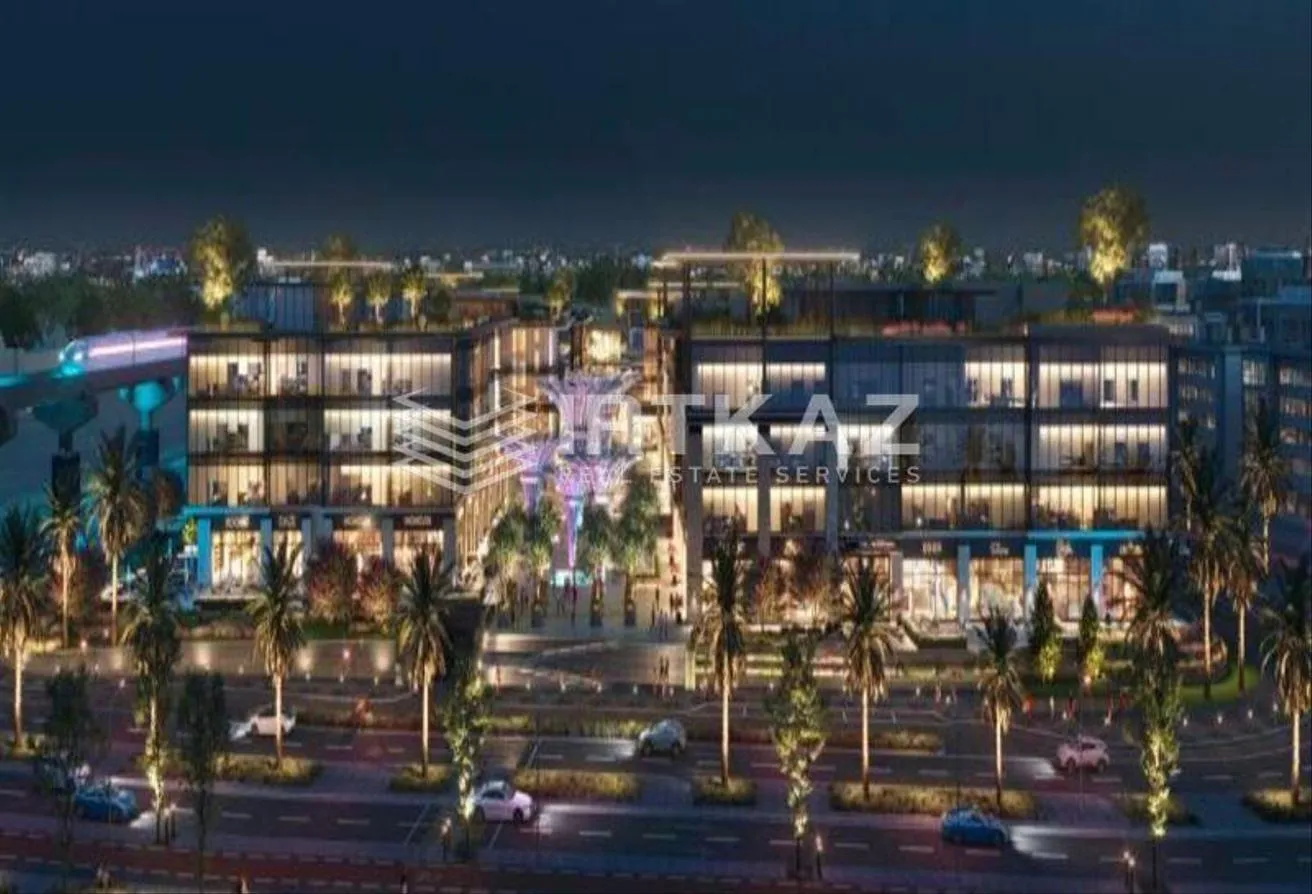 Sale in Golden Gate: For sale Admin Building in Golden Gate New Cairo