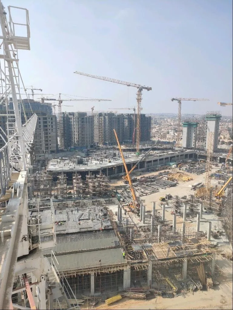 Sale in Zed Towers: Apartment For Sale 129m In A Prime Location