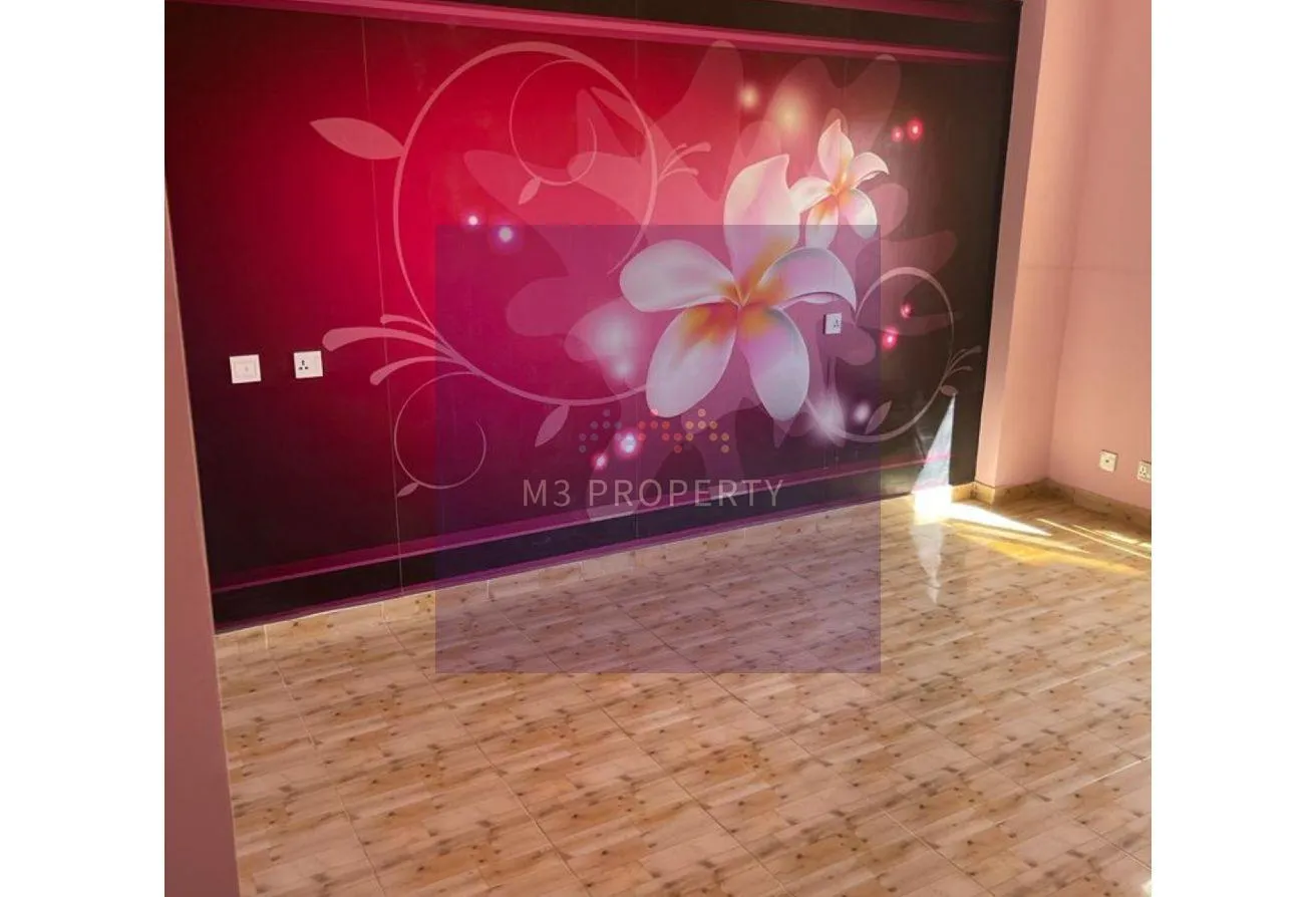 Sale in Rehab October City: شقق مميزة جدا بجوار كمبوند الرحاب علي طريق النوادي