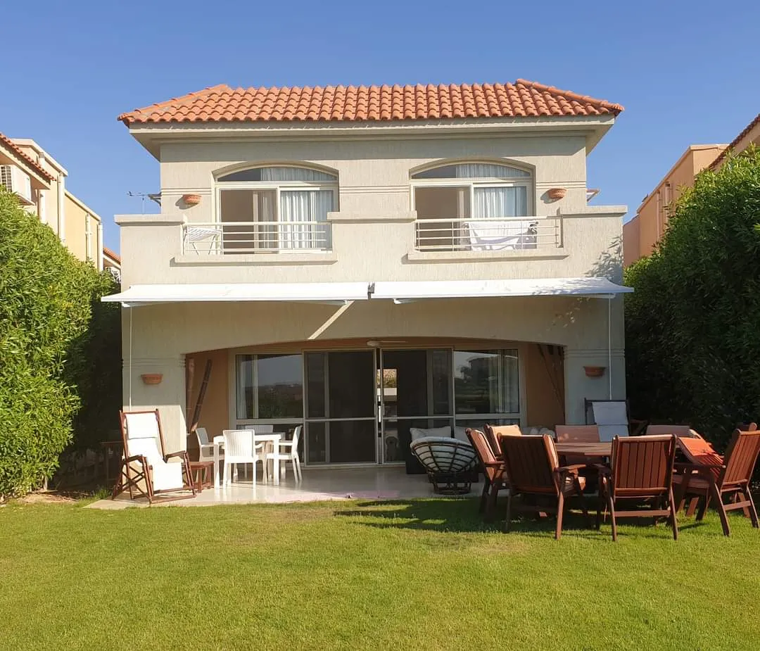 Villa 5 bedrooms for sale in Telal North Coast
