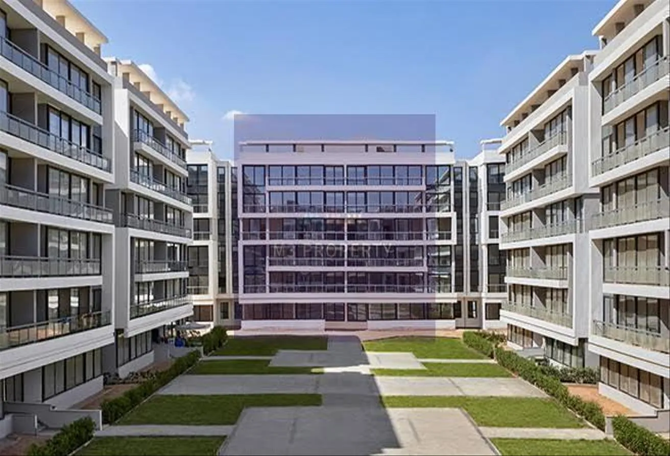 Rent in Hay El Ashgar: شقه للايجار بكمبوند lakefront واجهات بانوراما 140م