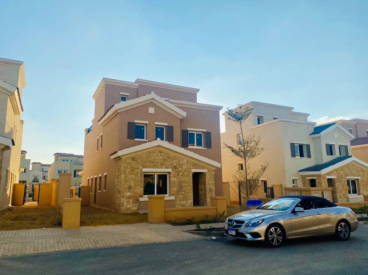 Standalone villa for sale in a compound, Mivida New Cairo