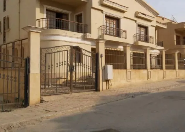 Rent in Sunrise: Furnished Villa +pool for rent in Sunrise Compound