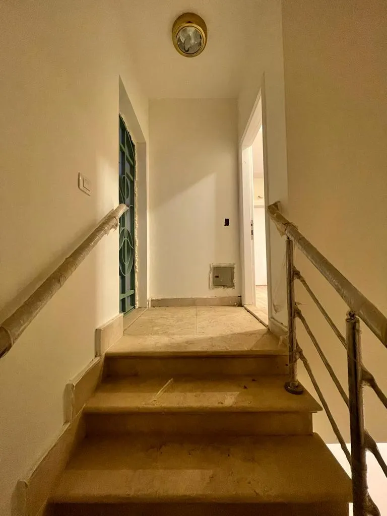 Gallery Image 23
