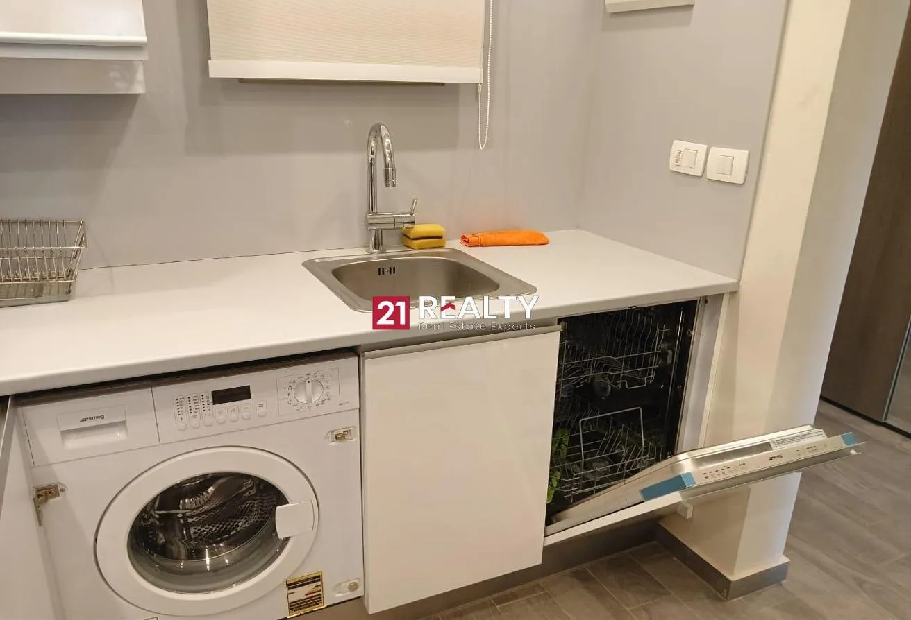 Gallery Image 12