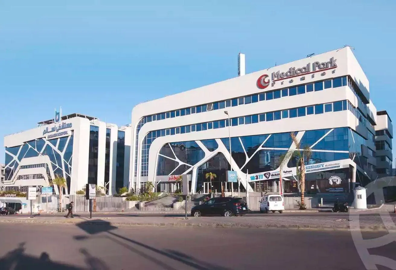 Rent in Medical Park Premier: مركز طبي للايجار ميديكال بارك بريمير 170م