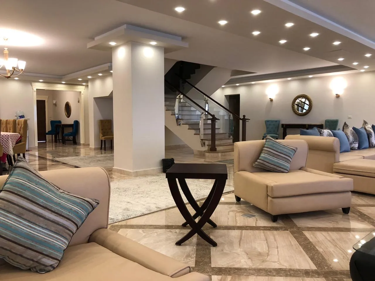 Gallery Image 6