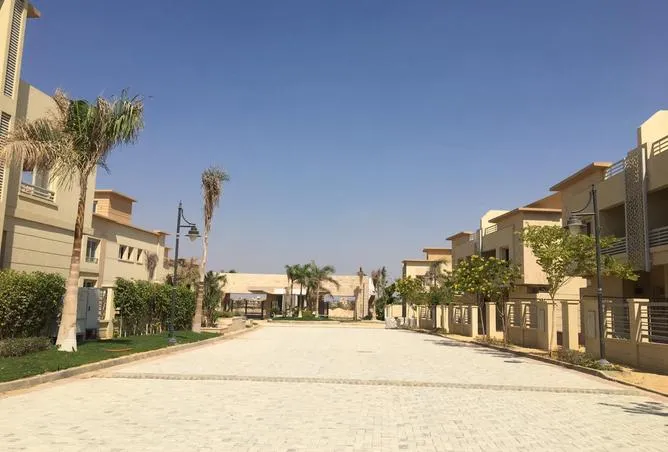 Sale in Jedar: 220m Apartment+ Huge Garden Ready to move in Zayed