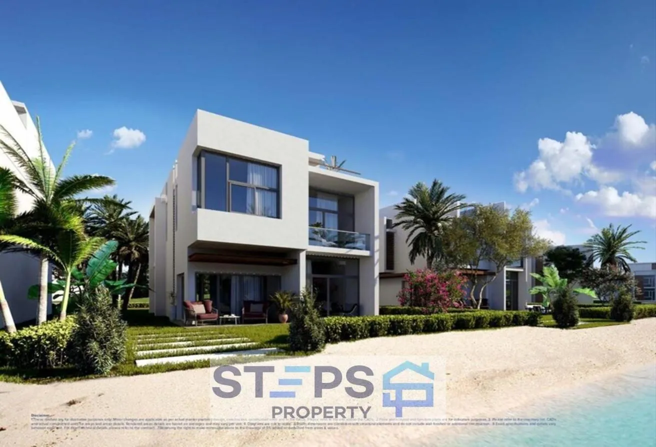 Sale in Mazarine: Frist row villa directly on the lagoon New Alamein