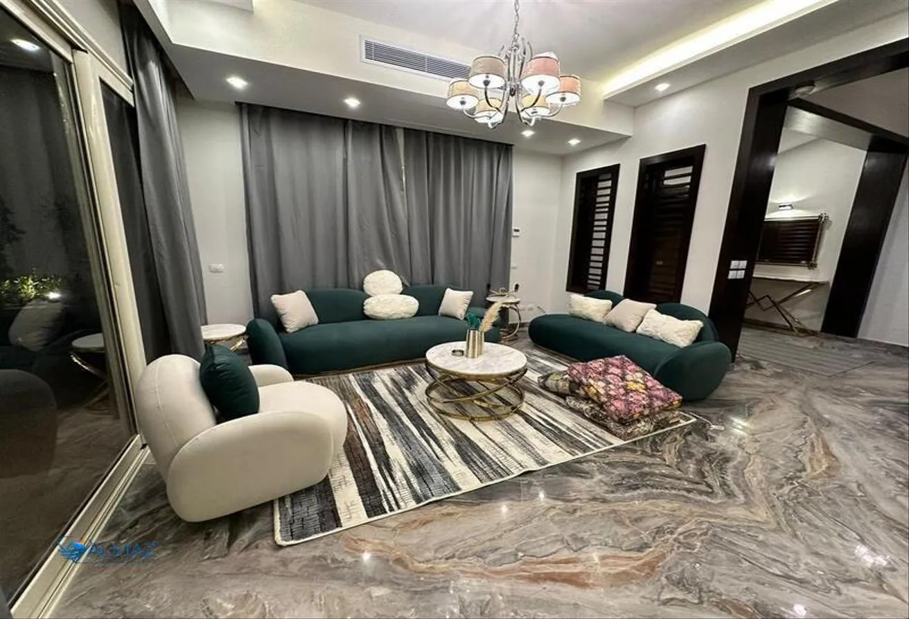 Gallery Image 11