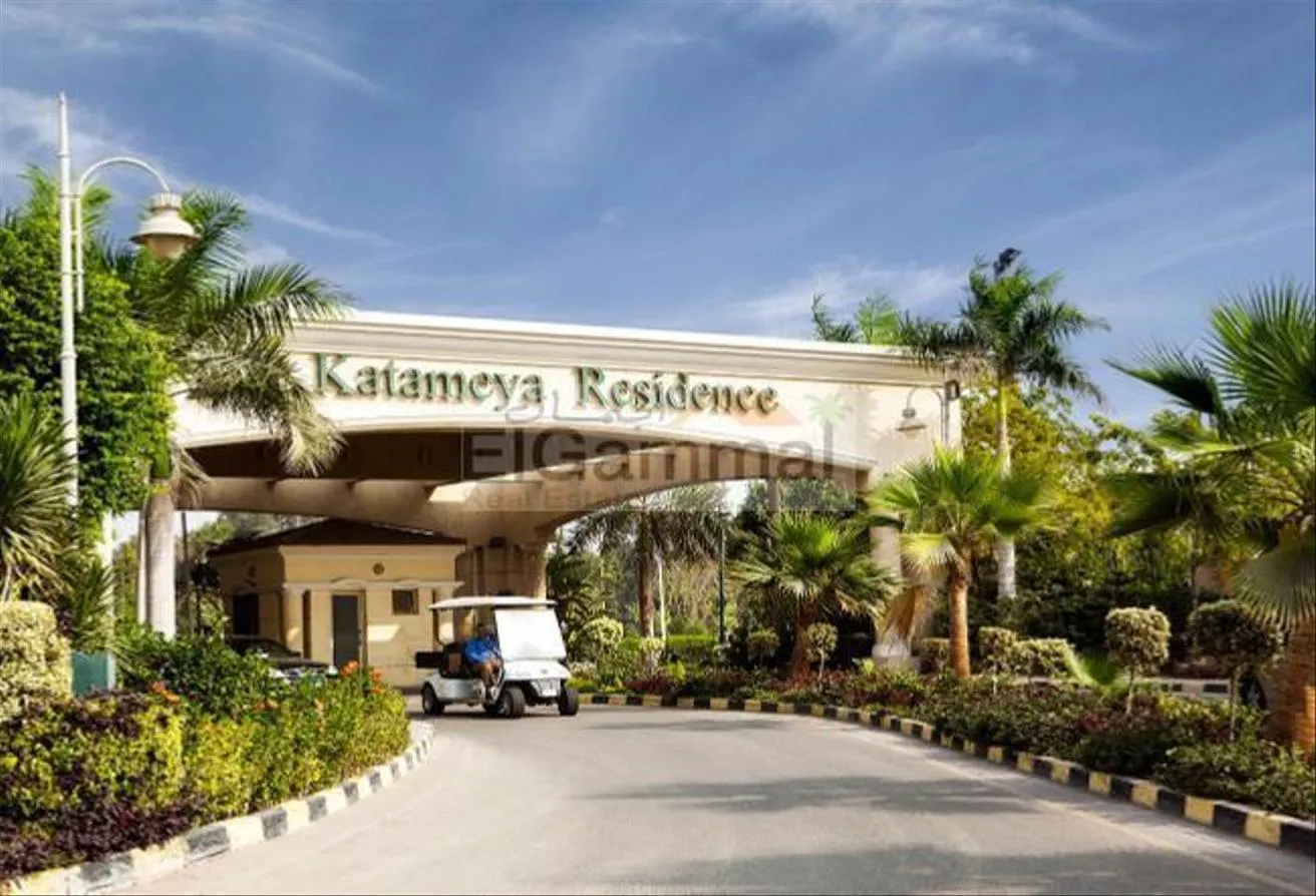 Sale in Katameya Residence: ڤيلا مستقلة للبيع بكمبوند قطامية رزيدانس