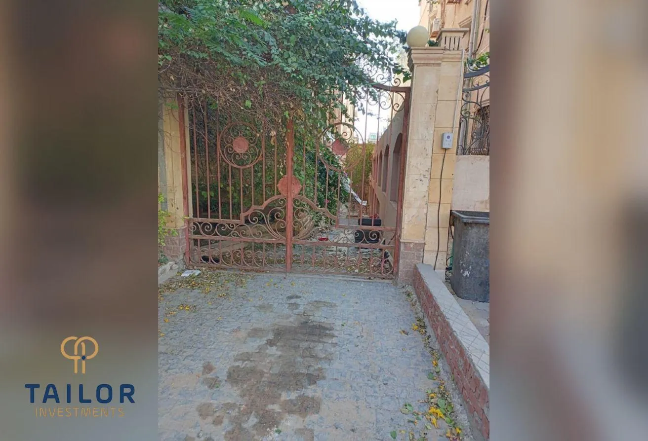 البيع في كايرو فيستيفال سيتى: دوبلكس أمام مجمع البنوك، بجوار مول كايرو فيستيفال 