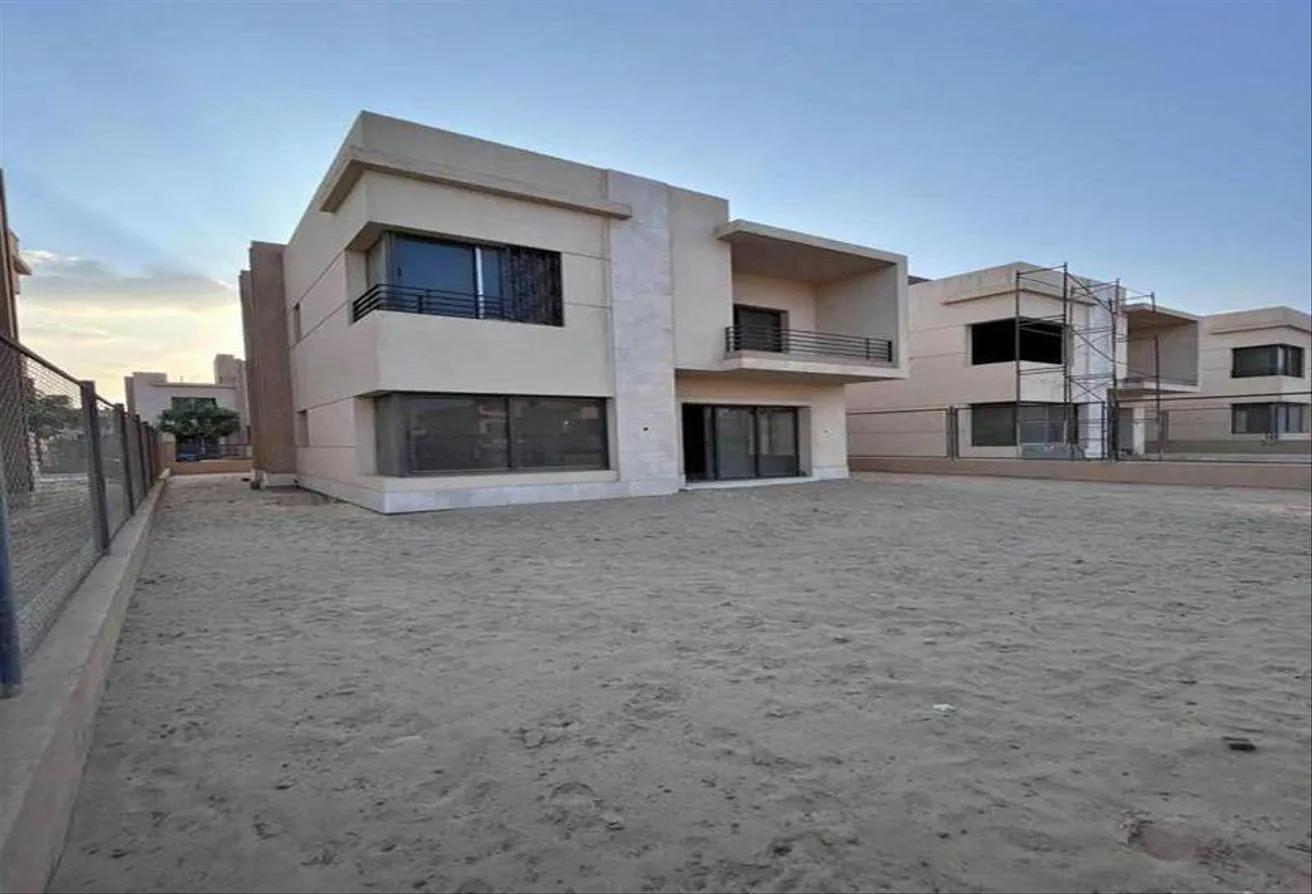 Sale in Alma: VILLA 320 METERS .. RTM .. - Very Prime Location