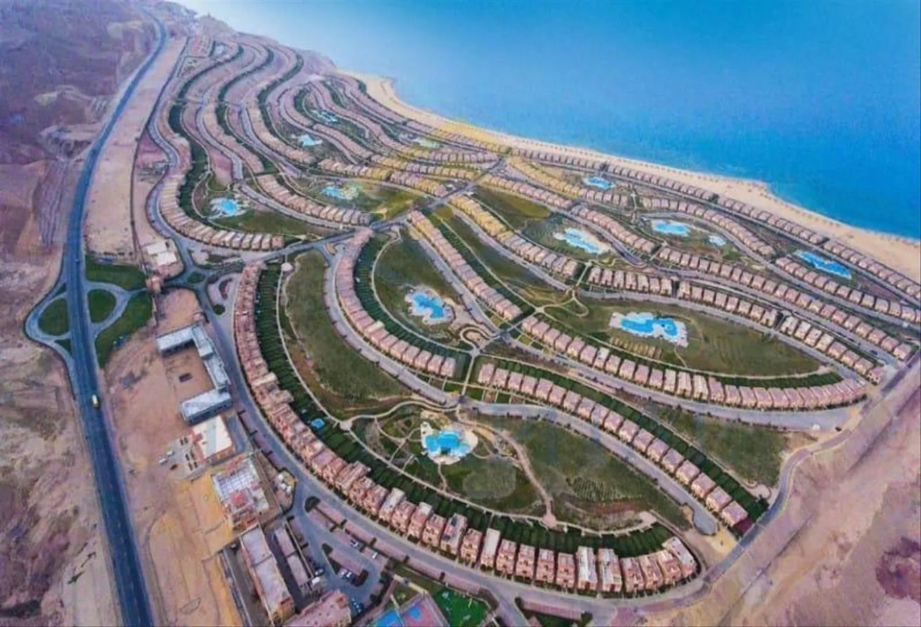 Sale in Telal Al Sokhna: Prime Location Villa Phase 1 for Sale at Telal