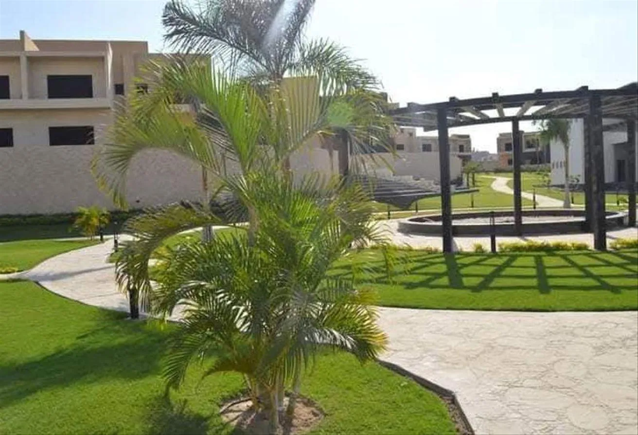 Sale in Joya: Penthouse ready to move special price next Arkan