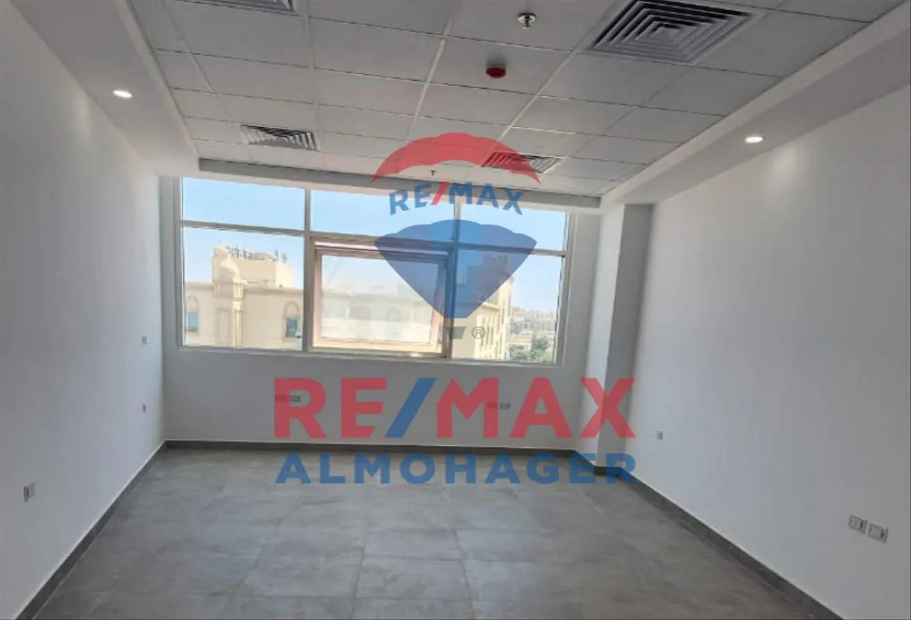 Rent in Kargo Mall: Finished Office l Heart of Zayed City l Good Price