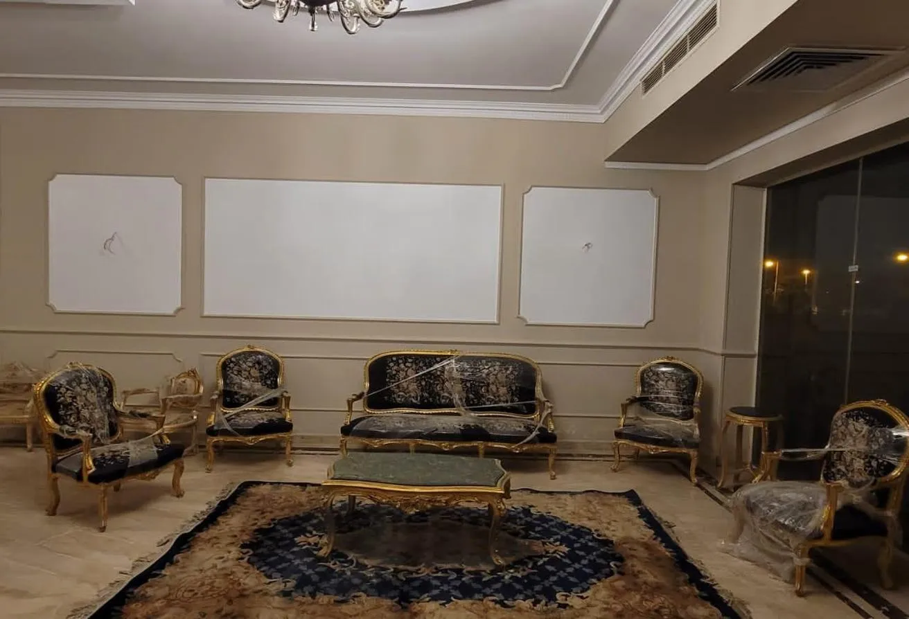 Sale in Royal City: Prime Furnished  Villa 1200m² in Royal City