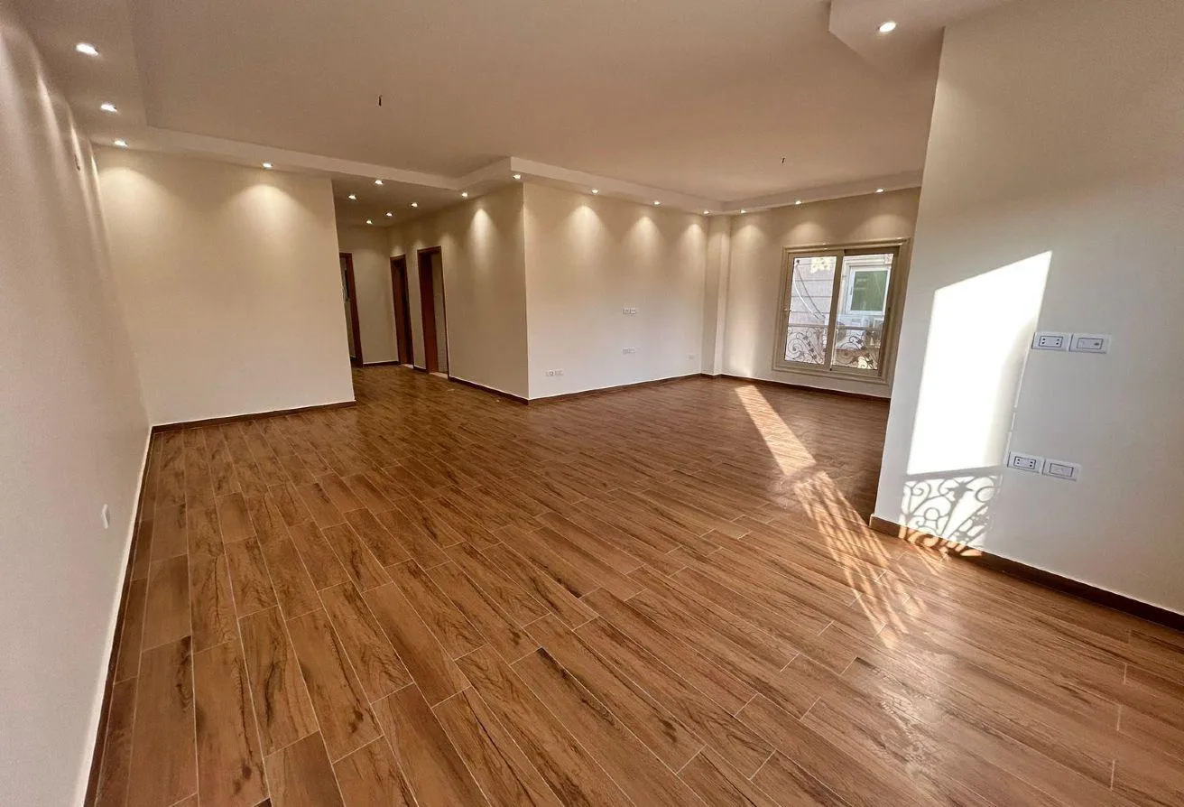 Rent in El Banafseg 1: Apartment for rent in Banfsaj Villas at a bargain 
