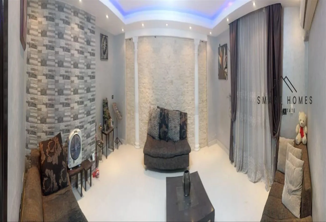 Sale in Diar 2: شقه للبيع كمبوند ديار 2 دور ارضي بجاردن