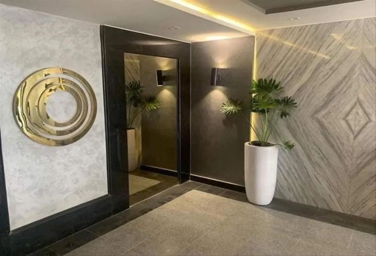 Sale in 6 October City: فيلا 600 م في كمبوند الشروق طريق مول مصر أكتوبر