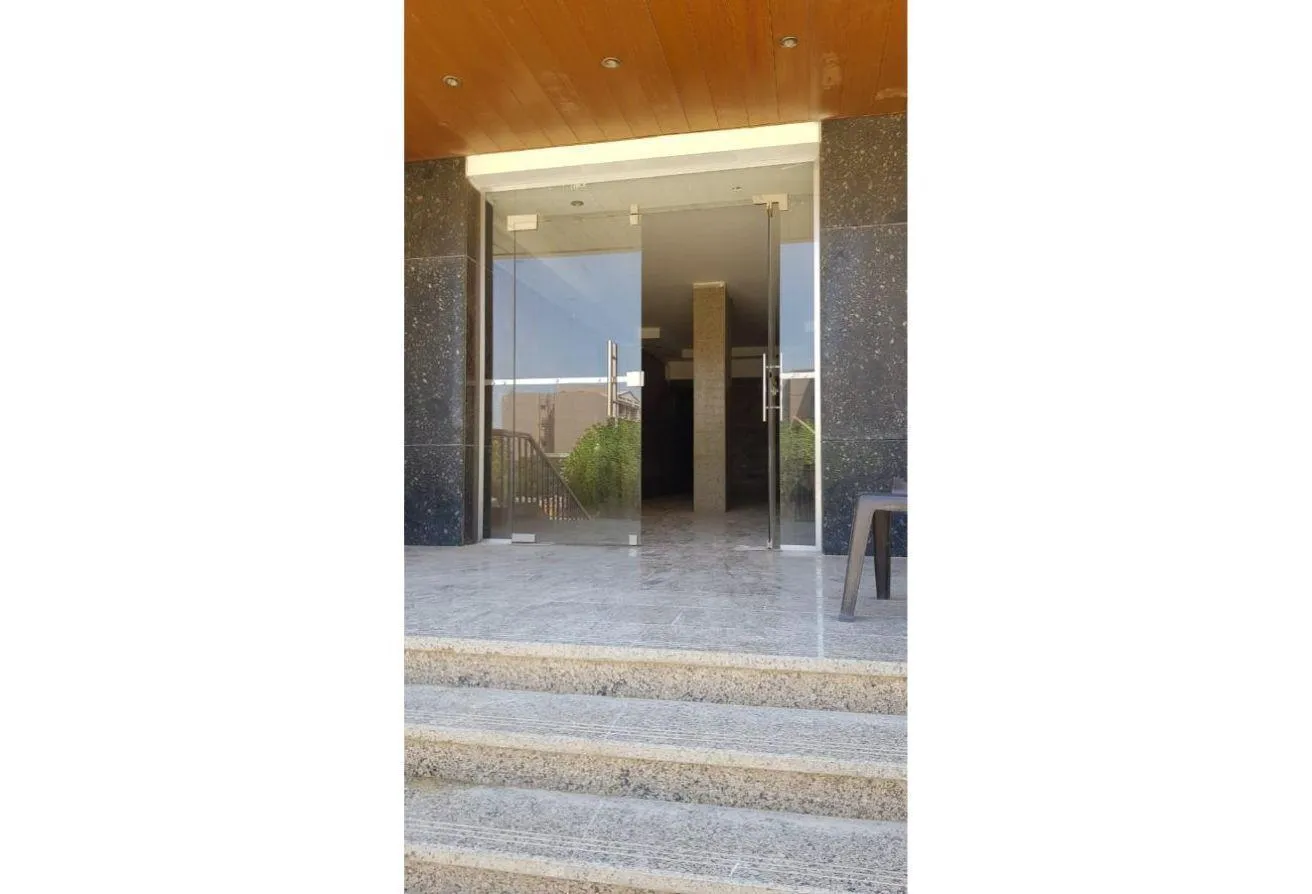 Gallery Image 12