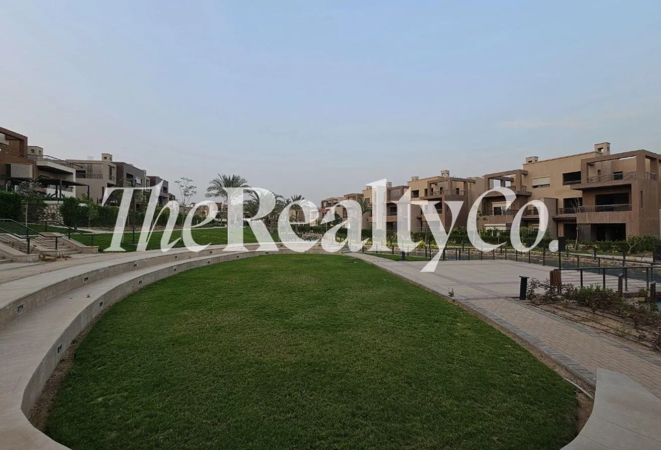 Sale in Palm Hills Golf Extension: Twin house for sale in Palm Hills Golf Extension