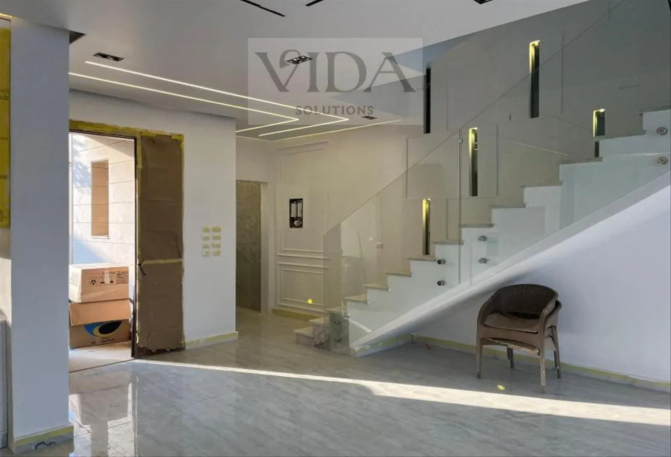 Gallery Image 8
