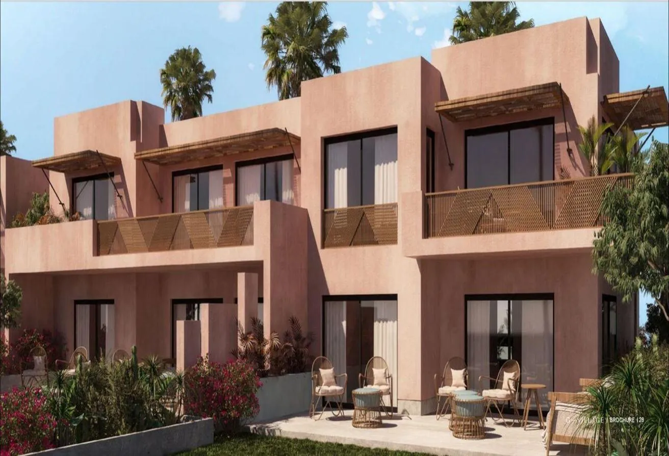 Sale in Playa Resort: Ground Chalet at Seashell Playa | Land 591m.