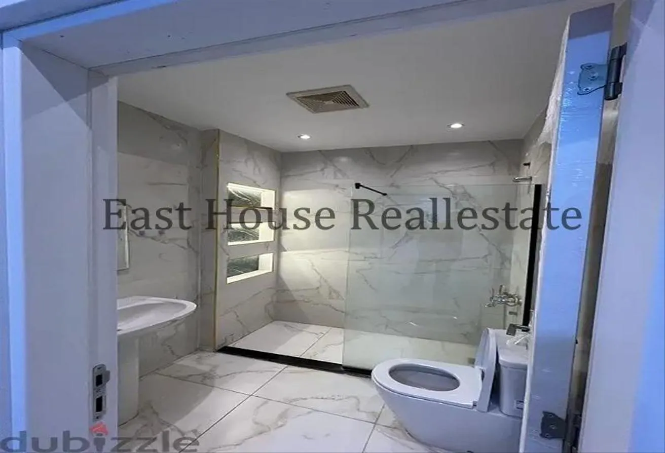 Sale in 5th Settlement Compounds: Unit for sale - Beit Al Watan