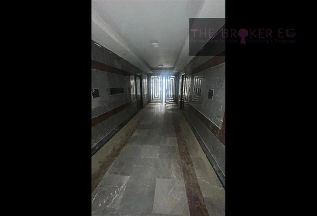 Gallery Image 9